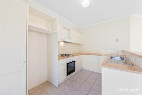 Property photo of 26 Hepburn Way Caroline Springs VIC 3023