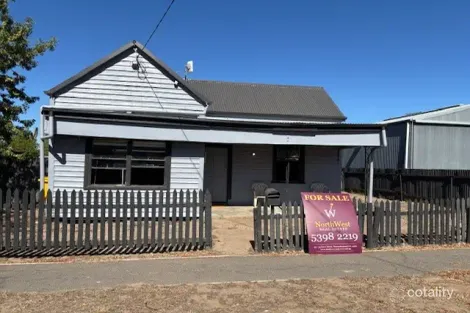 Property photo of 5 Devereux Street Warracknabeal VIC 3393