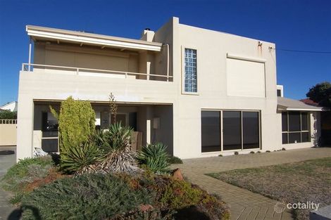 Property photo of 186 Ormsby Terrace Silver Sands WA 6210
