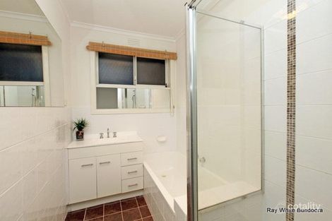 Property photo of 6/1 Frier Avenue Reservoir VIC 3073