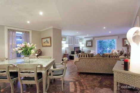 Property photo of 17 Taranna Street Mornington VIC 3931