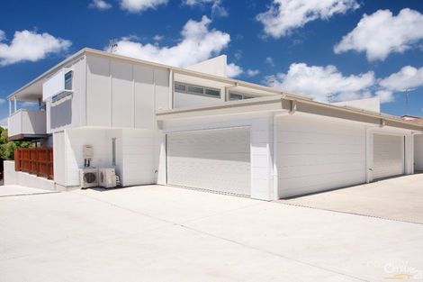 Property photo of 2/20 Tristania Drive Marcus Beach QLD 4573