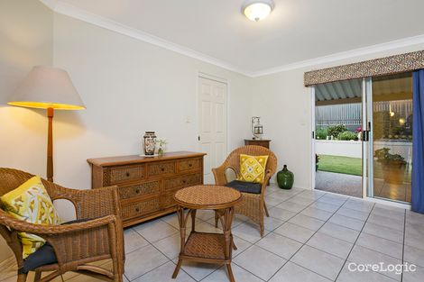 Property photo of 27 Windsor Place Carindale QLD 4152