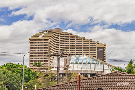 Property photo of 209/40 Surf Parade Broadbeach QLD 4218