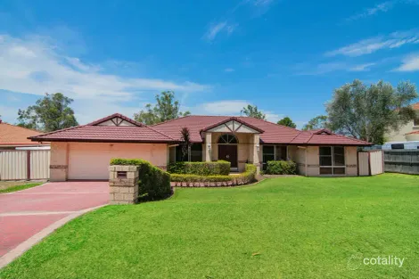 17 Highvale Dr, Helensvale, QLD 4212