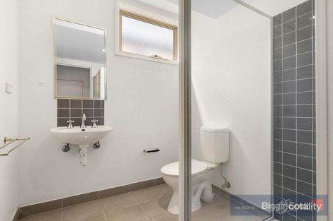 Property photo of 17/4 Wests Road Maribyrnong VIC 3032