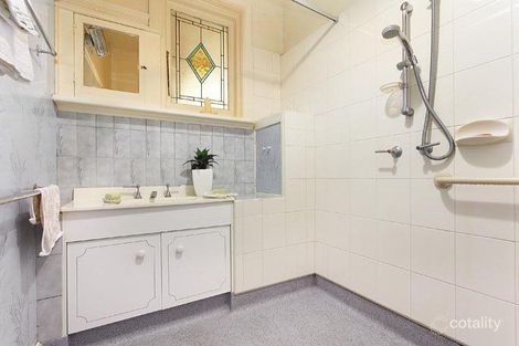 Property photo of 24 Calembeena Avenue Hughesdale VIC 3166