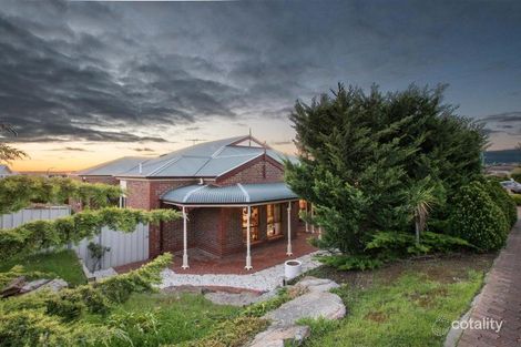 Property photo of 58 Grand Boulevard Seaford Rise SA 5169