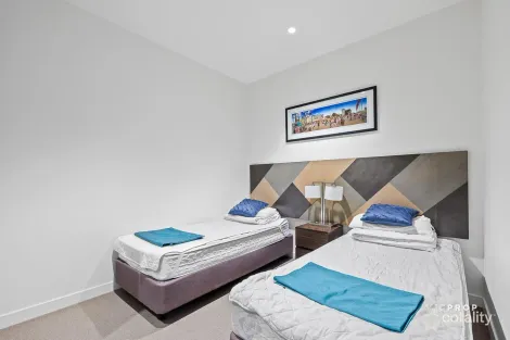 Property photo of 2206/199 William Street Melbourne VIC 3000