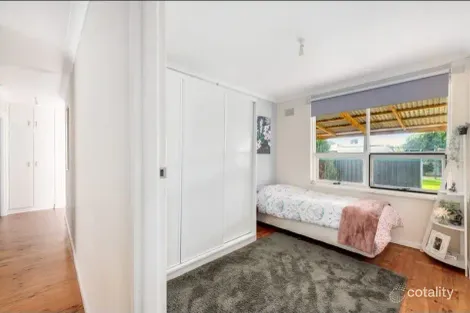 Property photo of 15 Weeroona Avenue Port Noarlunga South SA 5167