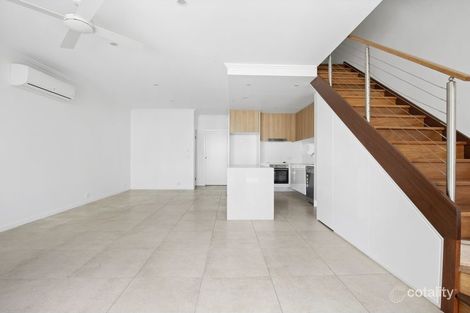 Property photo of 11 Florabella Drive Robina QLD 4226