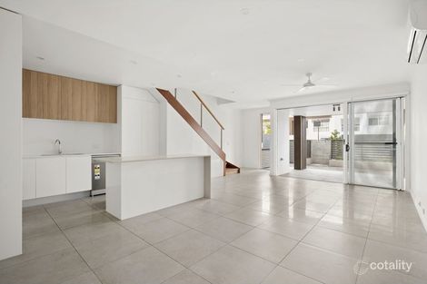 Property photo of 11 Florabella Drive Robina QLD 4226