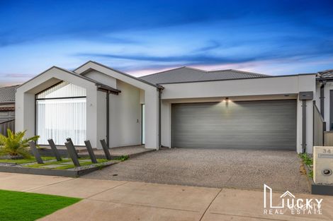 Property photo of 34 Gustave Avenue Mickleham VIC 3064