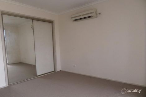 Property photo of 4 McKell Close Bonnyrigg NSW 2177