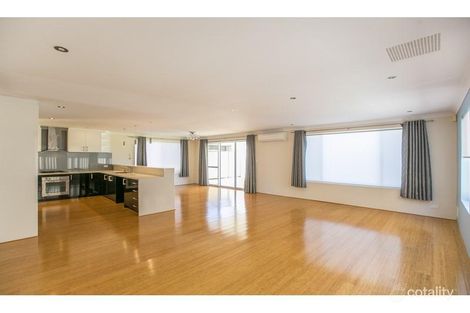 Property photo of 9 Babylon Lane Aubin Grove WA 6164