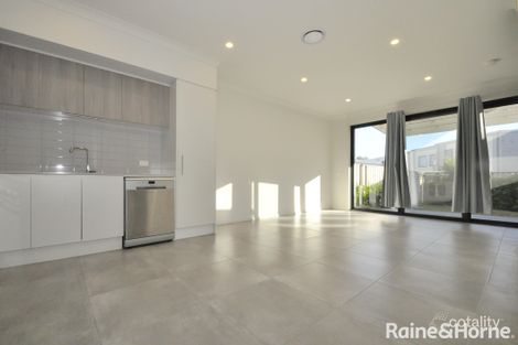 Property photo of 22 Flyer Glade Blacktown NSW 2148