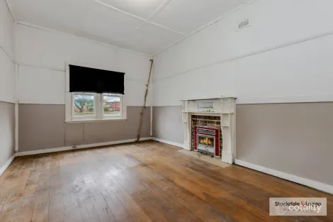 Property photo of 8 Barrell Street Eaglehawk VIC 3556