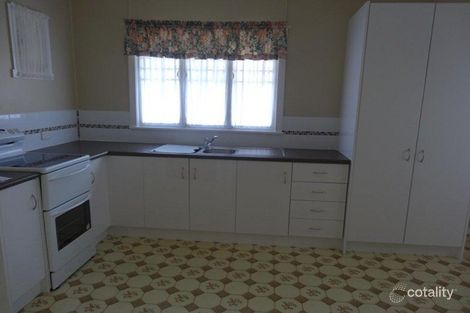 12 Mary St, Redcliffe, QLD 4020