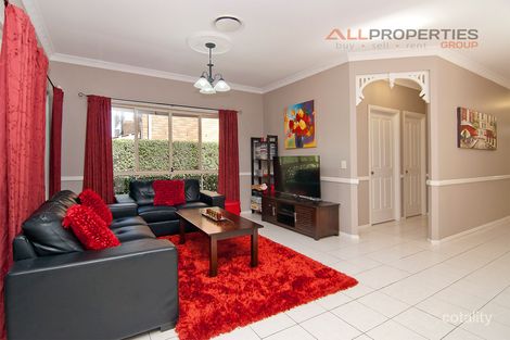 Property photo of 27 Toomba Place Forest Lake QLD 4078