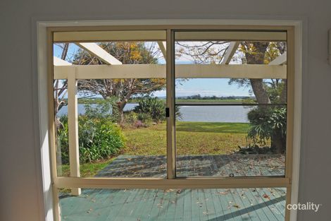 Property photo of 19 Lynhaven Crescent Ulmarra NSW 2462