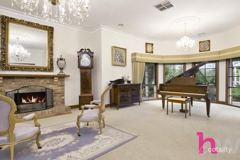 Property photo of 35 Meadowvale Drive Grovedale VIC 3216
