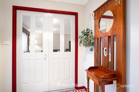 Property photo of 15 Meadowvale Drive Grovedale VIC 3216