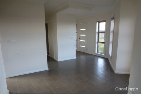 Property photo of 1/9-19 Galton Circuit Craigieburn VIC 3064