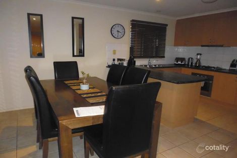 Property photo of 2/38 Sinclair Road Bayswater VIC 3153