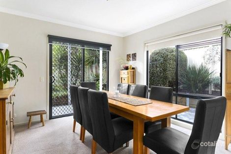 Property photo of 1 Philden Way Spring Gully VIC 3550