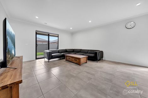 Property photo of 57 Karula Circuit Clyde VIC 3978