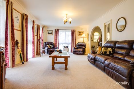 Property photo of 31 Beresford Crescent Darley VIC 3340