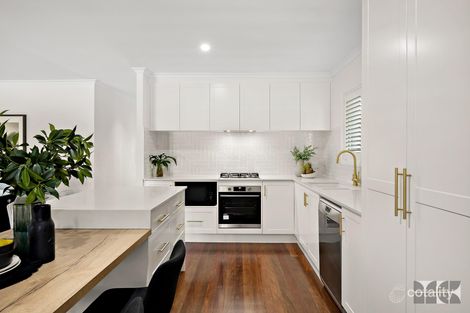 Property photo of 20 Hibiscus Avenue Redcliffe QLD 4020