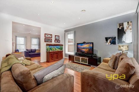 Property photo of 5 Holbeck Place Craigieburn VIC 3064