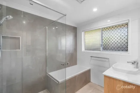 Property photo of 2 Gladewood Drive Daisy Hill QLD 4127