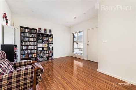 Property photo of 2/17 Loller Street Springvale VIC 3171
