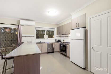 2/21 Trish Walk, Werribee, VIC 3030