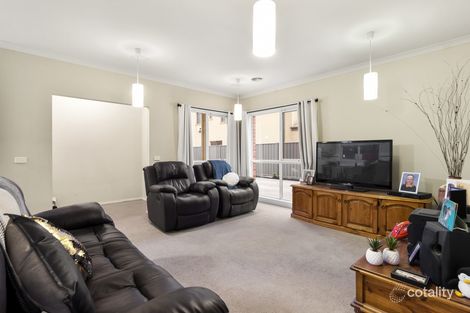 Property photo of 2/21 Trish Walk Werribee VIC 3030