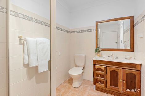 Property photo of 17 Southern Cross Way Allambie Heights NSW 2100