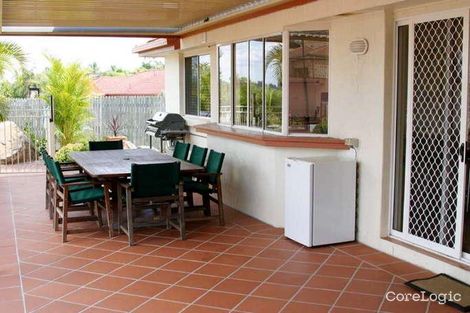 Property photo of 5 Bizet Close Mount Ommaney QLD 4074