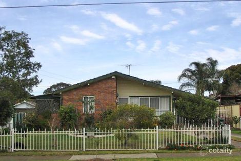 15 Papeete Ave, Lethbridge Park, NSW 2770