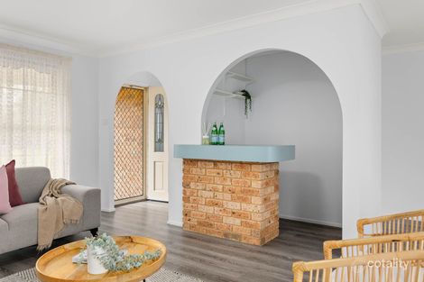 Property photo of 8 Kirkland Close Lakelands NSW 2282