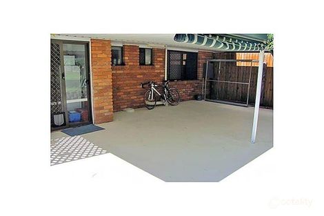 Property photo of 2/11 Stuart Street Mount Pleasant QLD 4740