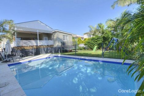 Property photo of 10 Grosvenor Street Balmoral QLD 4171