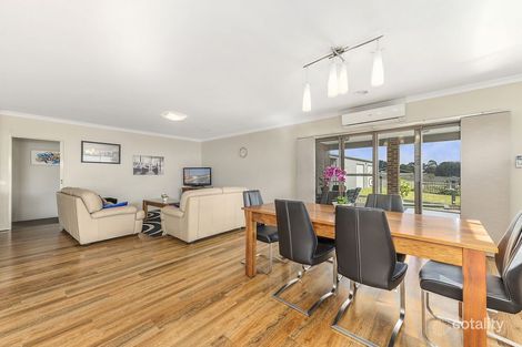 Property photo of 28 Fulford Crescent Elliminyt VIC 3250