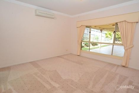 Property photo of 3 Sarandon Close McDowall QLD 4053