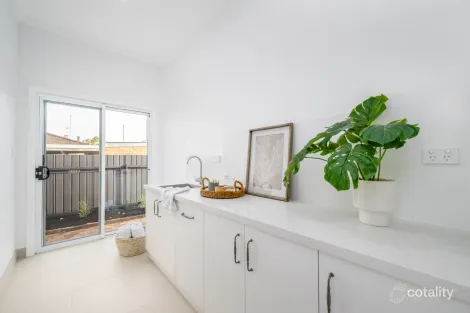 Property photo of 8 Annerley Avenue Shepparton VIC 3630