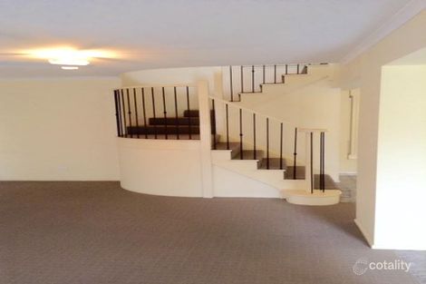 9 Angus St, Sinnamon Park, QLD 4073