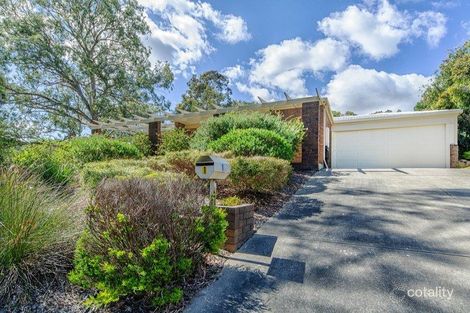 Property photo of 1 Casuarina Place Aberfoyle Park SA 5159