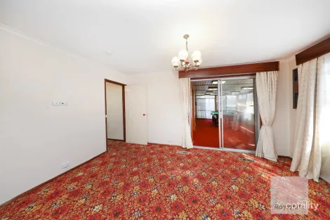 Property photo of 251 Carrick Drive Gladstone Park VIC 3043