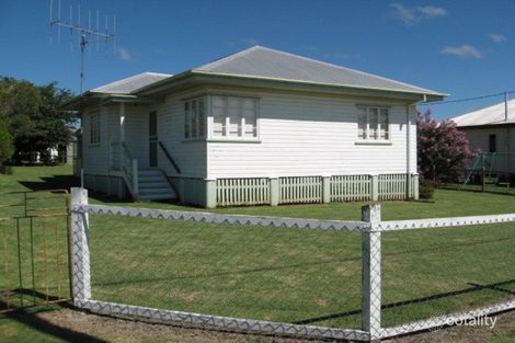 2 Philip St, Mundubbera, QLD 4626